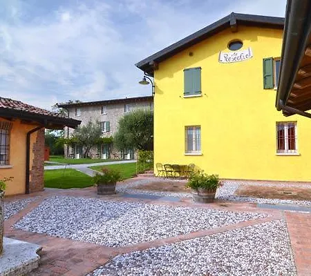 Cascina Le Preseglie Landhaus