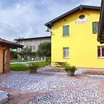 Preseglie Lake Garda Landhaus