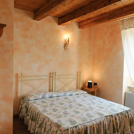 Cascina Le Preseglie * Desenzano del Garda