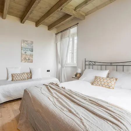 Preseglie Garda Landhuis Desenzano del Garda