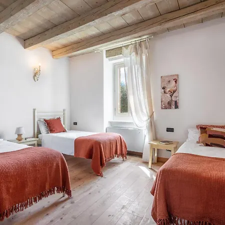 Preseglie Garda Landhuis *