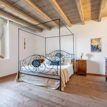 Landhuis Preseglie Garda Desenzano del Garda